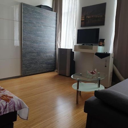 Meldemannstrasse Apartment Wina Bagian luar foto